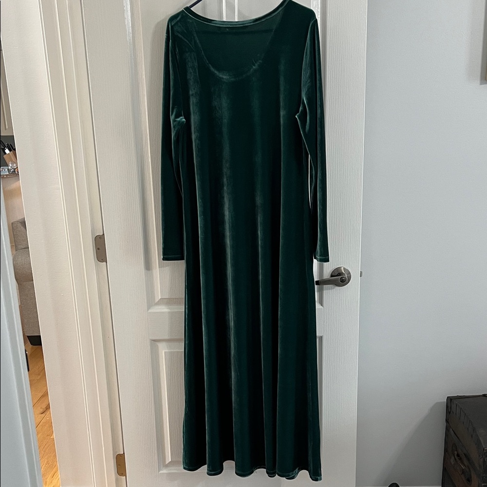 Soft Surroundings Deep Green Maxi Dress - Picture 2 of 10